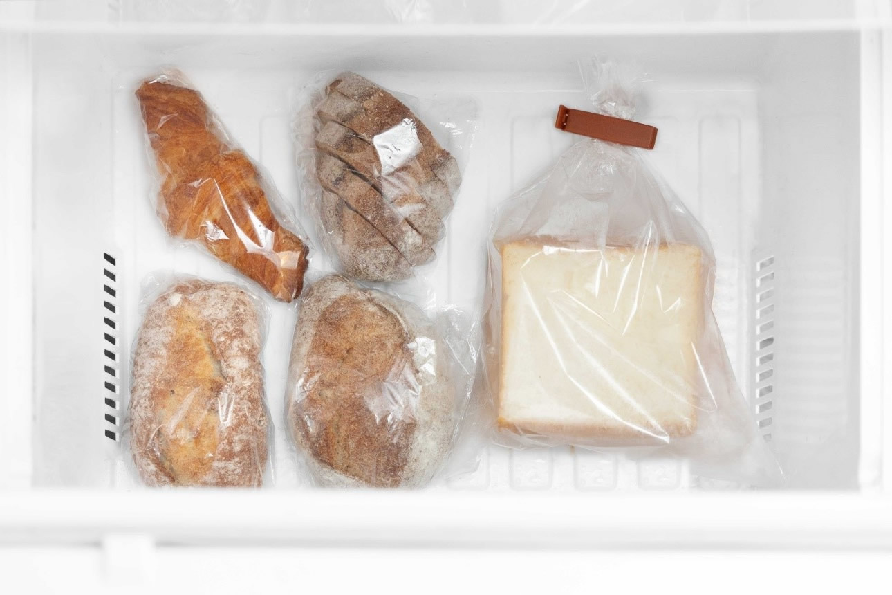パンおいしいまま　パン専用冷凍袋　使用例画像